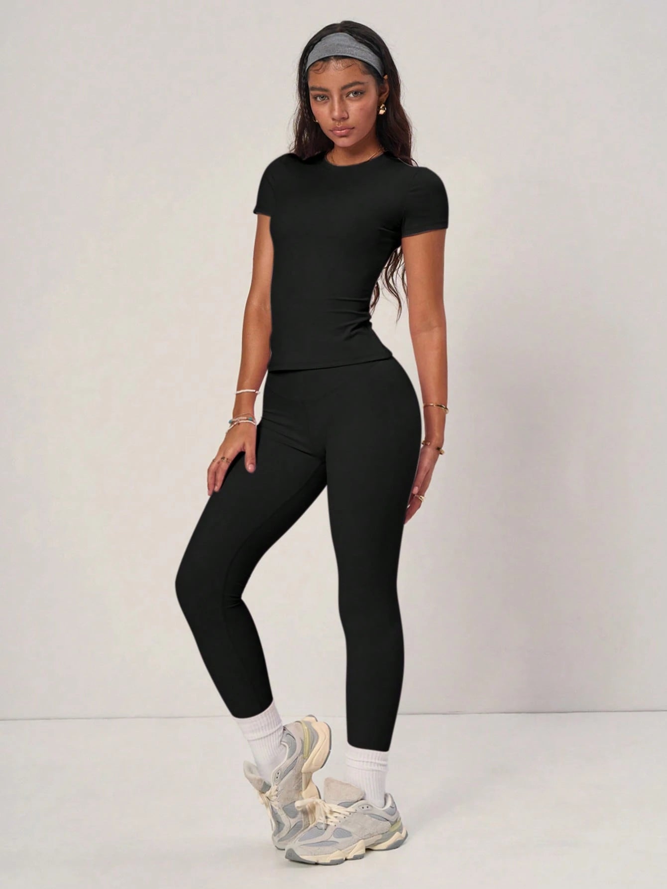 Pinktip "Pastel Pink Basic Crop Top & Shorts Set Breathable Cottonlinen Blend & Highwaist Loose Fit Summer Casual & Gym Essentials"